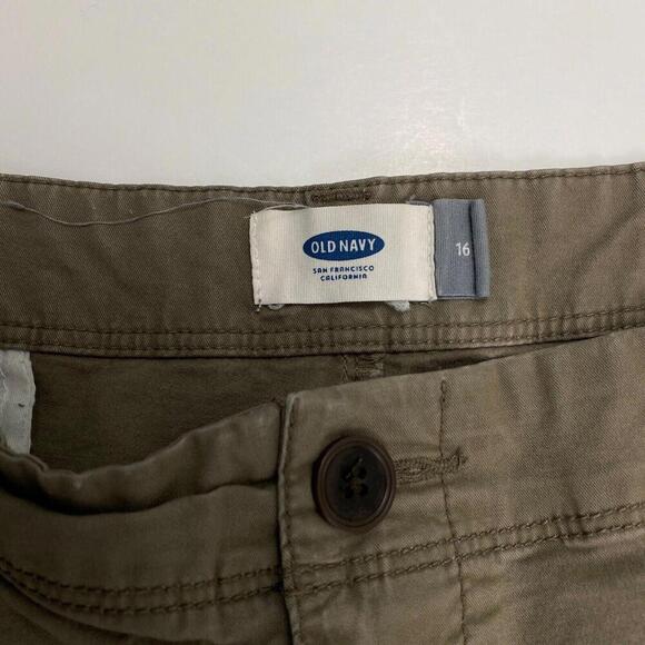 Old Navy Bermuda Cuffed Women's size 16 Brown Chino Shorts - Picture 3 of 4